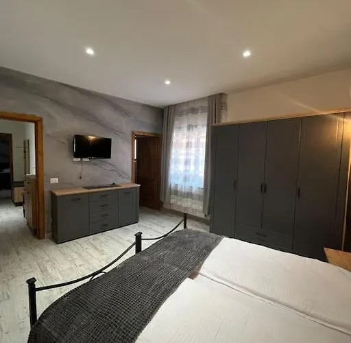 דירה Central Apartament Brasov *