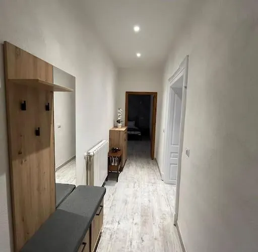Central Apartament Brasov * בראשוב